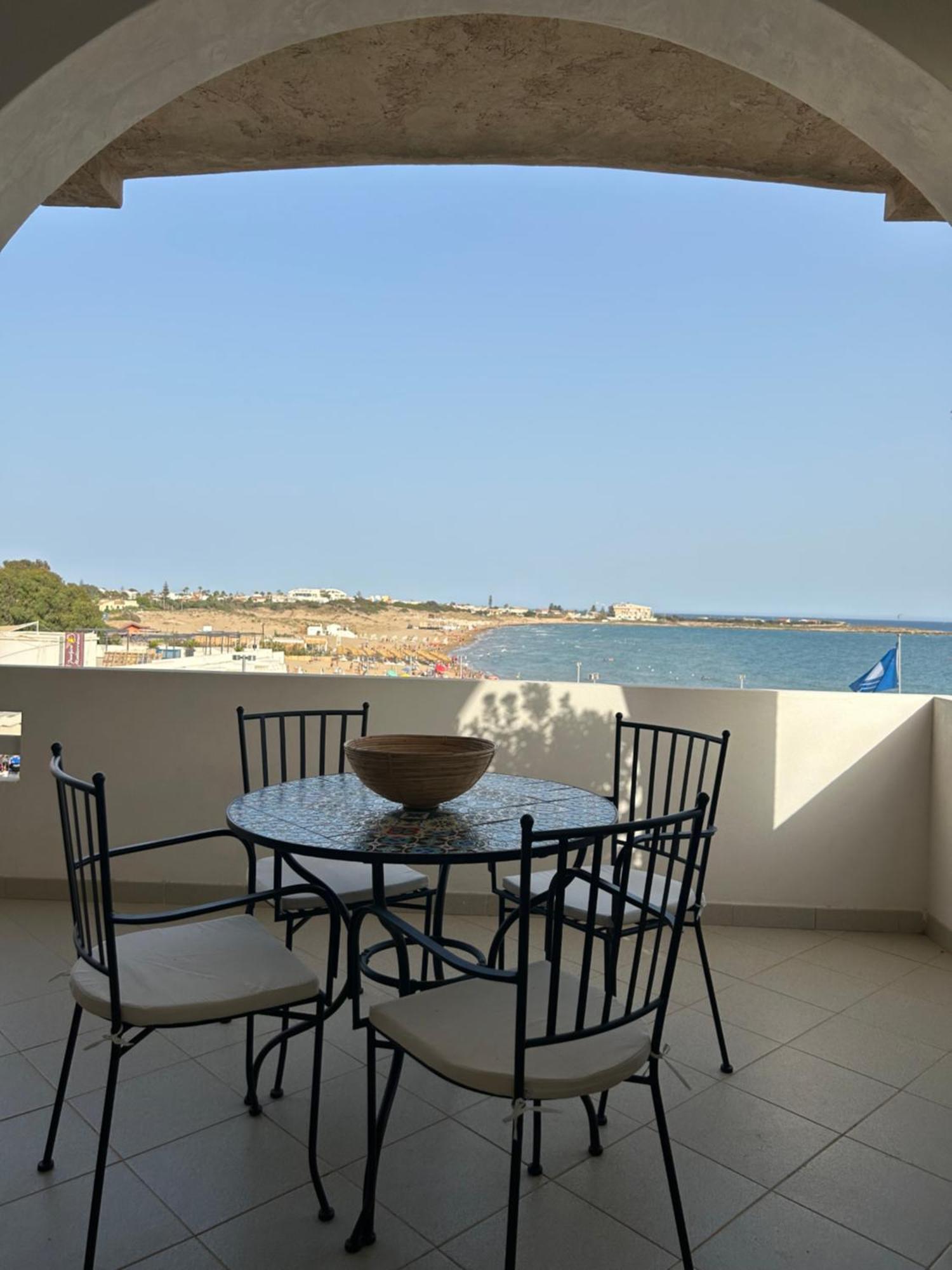 Terrazza Soleluna مارينا موديكا المظهر الخارجي الصورة
